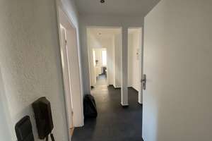 Charmante 4-Zimmer-Altbauwohnung, frisch saniert – Ludwigstrasse 96, 70197 Rotebühl, Stuttgart – Vorschaubild 11