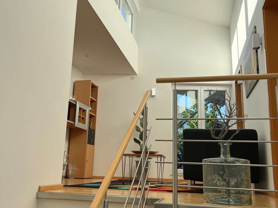 Aufgang und Galerie