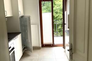 Schön geschnittene und sanierte Altbauwohnung im Herzen von Wiesbaden – Die vollständige Adresse der Immobilie erhältst du vom Anbieter., 65185 Mitte, Wiesbaden – Vorschaubild 6