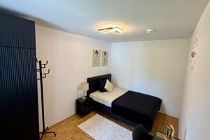 Corporate Housing in München-Großhadern | Voll möbliertes Haus mit 12 Schlafzimmern – Komplett oder  – 81375 Neuhadern, München – Vorschaubild 4