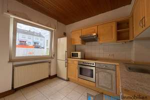 Viel Raum für die Familie - Einfamilienhaus mit Bungalow und Garage in guter Lage in Kelkheim – Die vollständige Adresse der Immobilie erhältst du vom Anbieter., 65779 Kelkheim (Taunus) – Vorschaubild 12