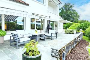 Elegante Villa mit einem unvergleichlichen Rheinblick und Baulandreserve in Dogern zu verkaufen – Die vollständige Adresse der Immobilie erhältst du vom Anbieter., 79804 Dogern – Vorschaubild 14