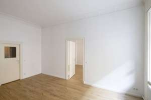 Bezugsfreie 2-Zimmer-Erdgeschosswohnung in bester Gräfekiez Lage! – Freiligrathstraße 11, 10967 Kreuzberg, Berlin – Vorschaubild 8