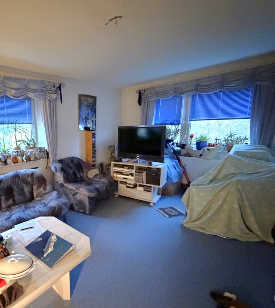 Helle 2-Zimmer-Wohnung mit Loggia in ruhiger Lage, Lübeck – Bild 3