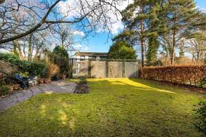 Property thumbnail 11