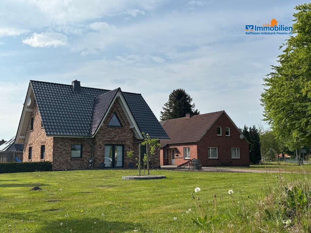 Immobilie in Großheide - Gepflegtes 3-Giebel-Haus auf großem Grundstück in Großheide - Bild 0