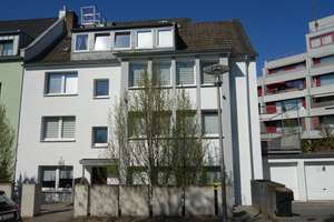 EXKLUSIV IN GRAFENBERG SOUTERRAIN GARTEN-TERRASSENWOHNUNG SEHR RUHIG RENOVIERT MODERNES DUSCHBAD – Hardtstr. 138, 40629 Grafenberg, Düsseldorf – Vorschaubild 17