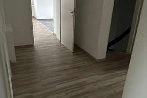Attraktive, sanierte 3-Zimmer Wohnung mit zusätzlicher Nutzfläche im Dachgeschoss in Leverkusen – Lützenkirchener Straße 290, 51381 Quettingen, Leverkusen – Vorschaubild 23