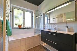 MÖBLIERT - CENTRAL AND GREEN - Charming apartment in a prime location – Die vollständige Adresse der Immobilie erhältst du vom Anbieter., 70176 Feuersee, Stuttgart – Vorschaubild 18