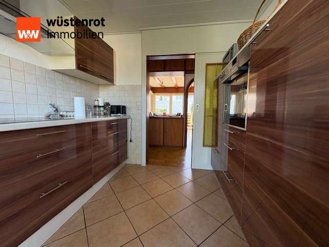 Immobilie in Neuenbürg - Zweifamilienhaus in Neuenbürg Dennach für Mehrgenerationen! - Bild 3