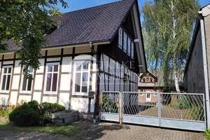 Großzügiges Anwesen mit drei Gebäuden: Ehemalige Betreuungseinrichtung für Kinder in der Altmark – Die vollständige Adresse der Immobilie erhältst du vom Anbieter., 29413 Diesdorf – Vorschaubild 3