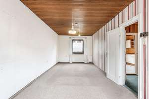 Großes Grundstück, großes Potential - Einfamilienhaus in Bremen-Rönnebeck – Die vollständige Adresse der Immobilie erhältst du vom Anbieter., 28777 Rönnebeck, Bremen – Vorschaubild 8