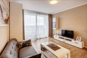 Möbliert: Arabellapark: Schöne 1-Zimmer-Wohnung zur Miete – Die vollständige Adresse der Immobilie erhältst du vom Anbieter., 81925 Parkstadt, München – Vorschaubild 2