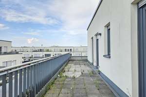 Penthouse-Highlight ohne Kompromisse: 4-Zi, EBK, Dachterrasse und Wintergarten! – Karlsbader Platz 14, 65197 Rheingauviertel / Hollerborn, Wiesbaden – Vorschaubild 16
