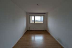Helle 3-Zimmer Wohnung in München-Bogenhausen – Bruno-Walter-Ring 10, 81927 Englschalking, München – Vorschaubild 4
