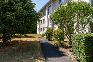 MANNELLA *Großzügig wohnen in Rheinnähe* Vier-Zimmer mit Balkon und eigener Garage. – Die vollständige Adresse der Immobilie erhältst du vom Anbieter., 53639 Königswinter – Vorschaubild 4