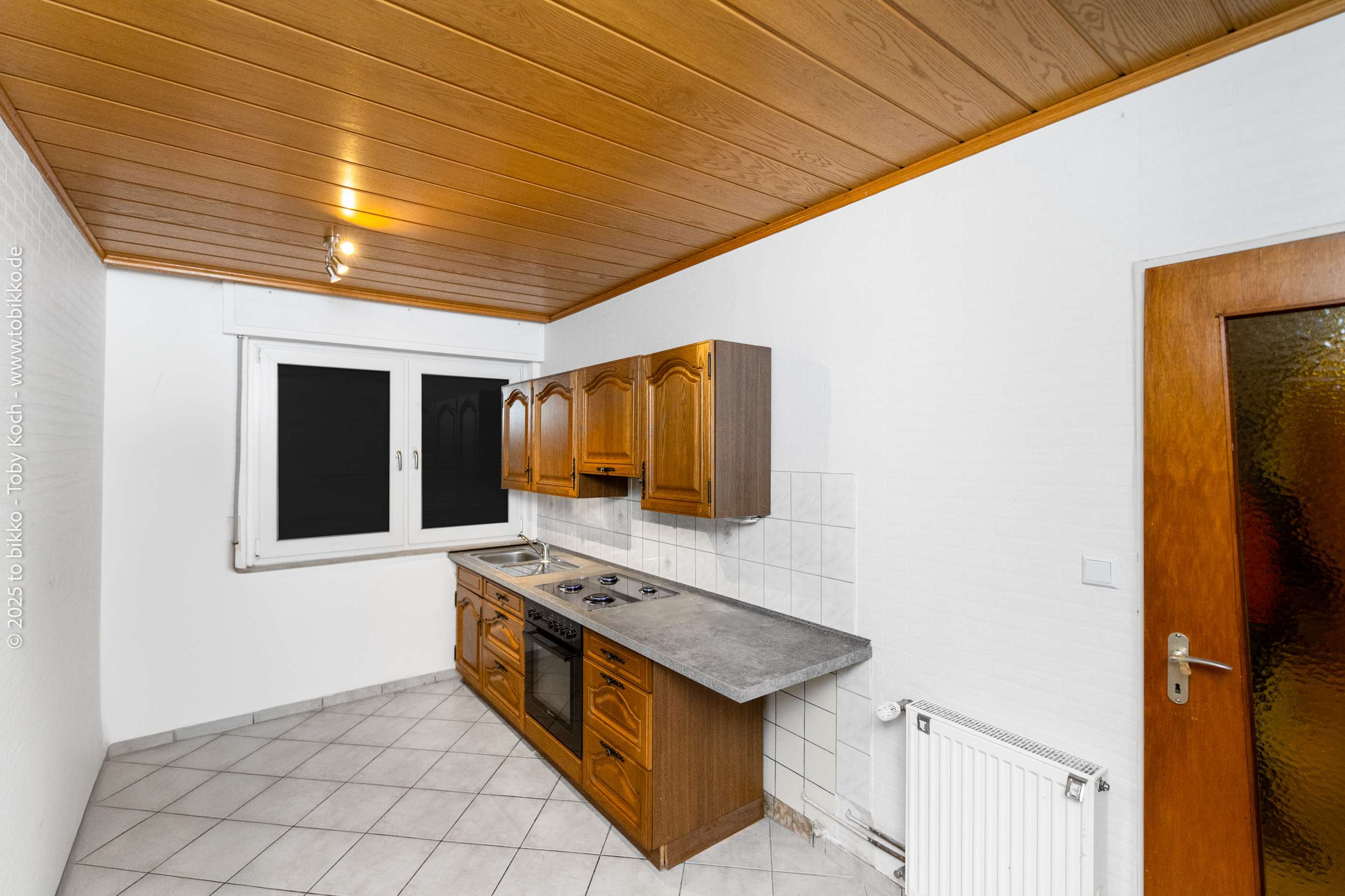 Immobilie in Langen - Vielseitiges Renditeobjekt: Gepflegtes Mehrgenerationenhaus mit drei Wohneinheiten und Ausbaureserve - Bild 1