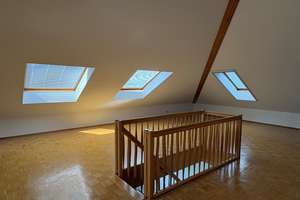 * Mitten im Grünen, sehr ruhige Lage - helle Maisonettewohnung mit Balkon ** – Die vollständige Adresse der Immobilie erhältst du vom Anbieter., 1324 Bühlau/Weißer Hirsch, Dresden – Vorschaubild 3