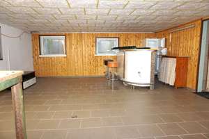 Ein Zuhause, zwei Möglichkeiten – stilvoll saniert & bereit für Ihre Zukunft – Die vollständige Adresse der Immobilie erhältst du vom Anbieter., 36448 Bad Liebenstein – Vorschaubild 12