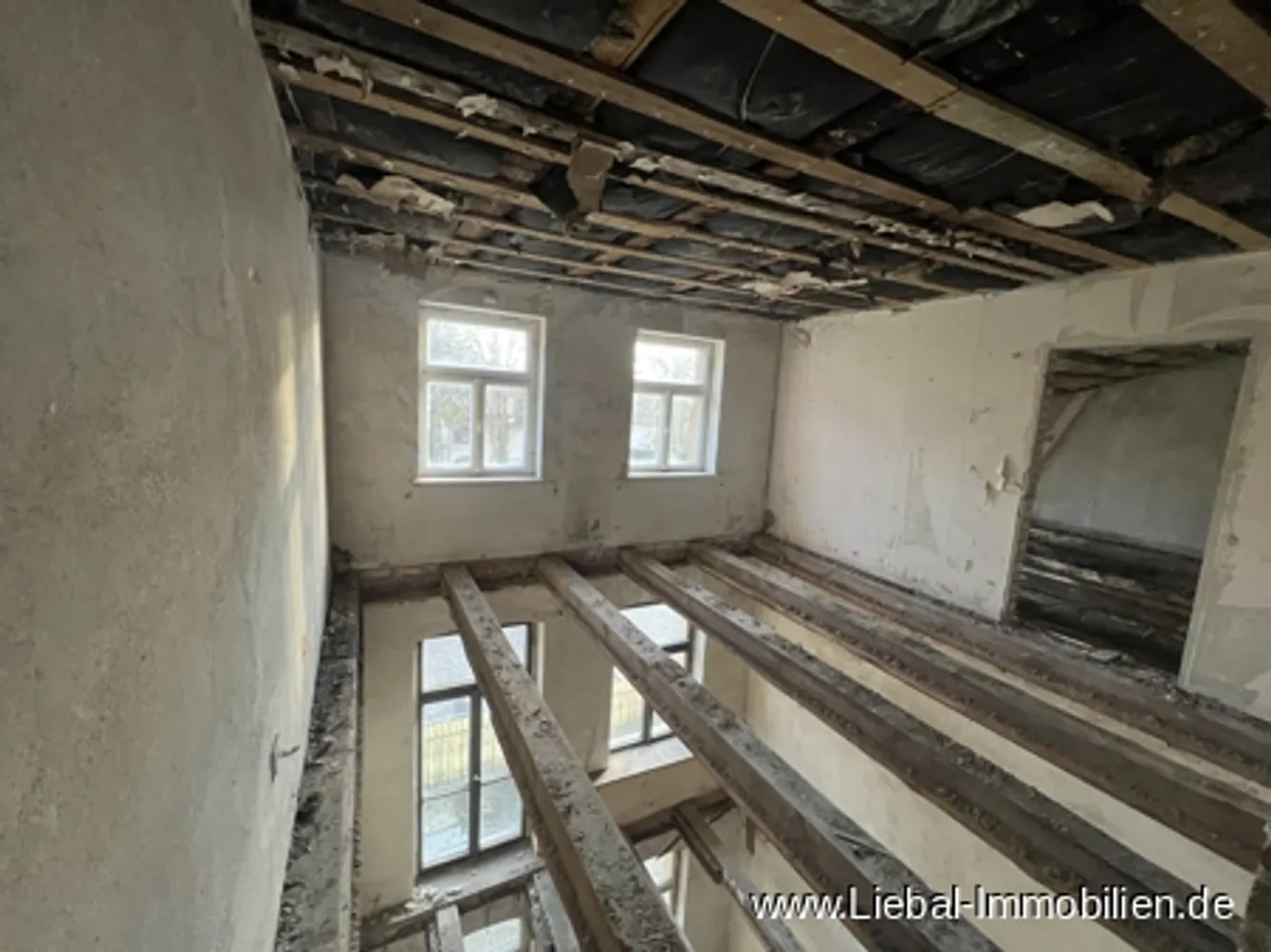 Entkerntes Mehrfamilienhaus am Stadtwall !!!, Mecklenburgische Seenplatte Kreis – Bild 1