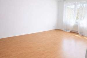 Alltagstaugliche 2-Zimmer-Wohnung in Nürnberg – Guglestrasse 26, 90443 Steinbühl, Nürnberg – Vorschaubild 2