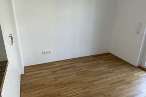 Tolles 1-Zimmer-Appartement NUR für Studenten – Floriansmühlstraße 20, 80939 Obere Isarau, München – Vorschaubild 3