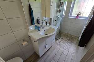In 2021 modernisierte Doppelhaushälfte mit großem Garten, Kamin, Terrasse und Ausbaureserve – Die vollständige Adresse der Immobilie erhältst du vom Anbieter., 9125 Harthau, Chemnitz – Vorschaubild 7