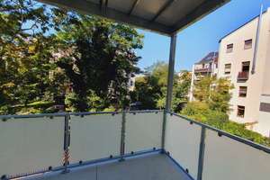 // Südbalkon // Wohnen im Hinterhaus // EBK inkl. // ab Mai 2026 //