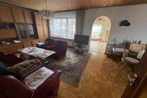 Schöne 4 Zimmerwohnung mit großen Balkon – Die vollständige Adresse der Immobilie erhältst du vom Anbieter., 81827 Waldtrudering, München – Vorschaubild 4