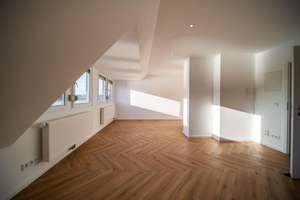 Sanierte Dachgeschosswohnung mit zwei separaten Einheiten und traumhaftem Rheinblick!  – Die vollständige Adresse der Immobilie erhältst du vom Anbieter., 56076 Pfaffendorf, Koblenz – Vorschaubild 24