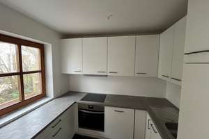 Charmantes, frisch renoviertes   4-Zimmer Eck-Haus in München-Obermenzing – Rathochstraße 9, 81247 Obermenzing, München – Vorschaubild 9