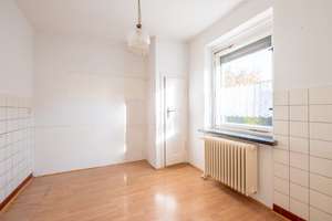 Charme trifft Potenzial – Doppelhaushälfte mit Garten und Pool im beliebten Stadtfeld West – Die vollständige Adresse der Immobilie erhältst du vom Anbieter., 39110 Stadtfeld West, Magdeburg – Vorschaubild 10