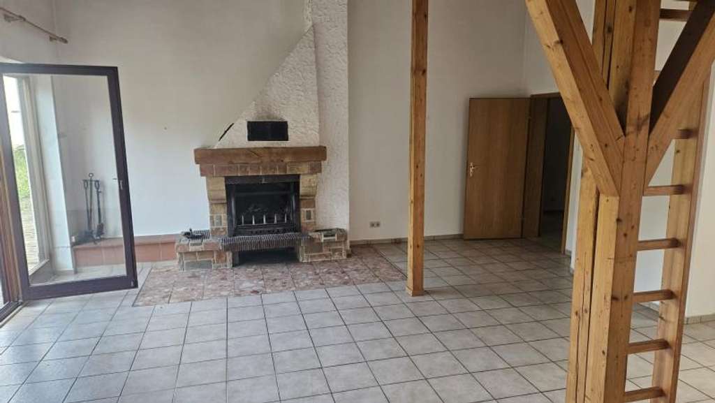 Immobilie in Zwingenberg - Gepflegtes, freistehendes EFH mit Terrasse und großem Garten in Zwingenberg - Bild 3