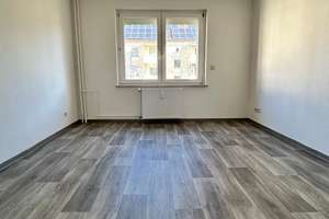 Ruhig gelegene 3-Raum Wohnung mit Balkon – Friedrich-Ludwig-Jahn-Straße 15, 39240 Calbe (Saale) – Vorschaubild 5