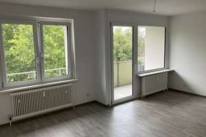 Schöne Wohnung mit Balkon – ideal für Paare & kleine Familien