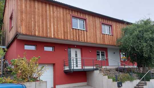 Bild von  Freistehendes Einfamilienhaus mit ELW in Hofheim-Lorsbach