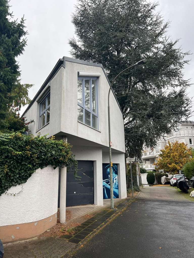 Immobilie in Mühlheim am Main - Modernes kl. EFH + DHH (renovierungsbedürftig) in Toplage*Mainnähe*mit vielen Optionen* - Bild 0