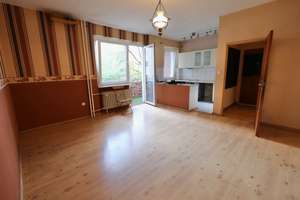 AUFZUG, BALKON & GEMEINSCHAFTLICHE DACHTERRASSE - ZENTRAL GELEGEN - ZUM NEU GESTALTEN – Die vollständige Adresse der Immobilie erhältst du vom Anbieter., 10715 Wilmersdorf, Berlin – Vorschaubild 6
