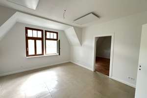 Kernsanierte 3 Zimmer Wohnung in Jugendstilvilla in Hagen Hohenlimburg - Dachgeschoss – Im Weinhof 13, 58119 Hohenlimburg (Ortsteil), Hagen – Vorschaubild 8