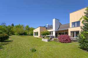 Außergewöhnliche Architektenvilla mit Schwimmbad in bester Wohnlage! – Kelheim (Kreis) – Vorschaubild 32