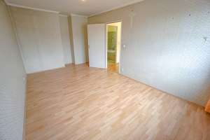 72 qm mit Wow-Effekt: lichtdurchflutet und charmant, frei gestaltbare 3 Zi.- Wohnung mit Aufzug – Die vollständige Adresse der Immobilie erhältst du vom Anbieter., 80809 Am Riesenfeld, München – Vorschaubild 4