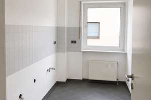 Renovierte helle und großzügige 3-Zimmer-Wohnung mit Balkon in Essen-Bedingrade – Die vollständige Adresse der Immobilie erhältst du vom Anbieter., 45359 Bedingrade, Essen – Vorschaubild 12