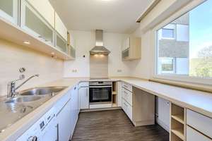 Helle 3,5-Zimmer-Wohnung mit Südbalkon und Garage – Die vollständige Adresse der Immobilie erhältst du vom Anbieter., 70469 Hohe Warte, Stuttgart – Vorschaubild 3