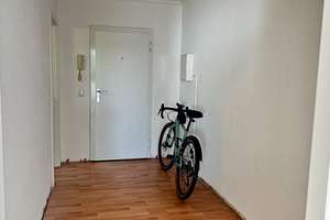 Helle, renovierte 1-Zimmer-Wohnung mit Balkon & EBK – zentral & ruhig gelegen in Bonn-Auerberg – Pariser Straße 50, 53117 Auerberg, Bonn – Vorschaubild 6