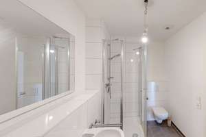 Exklusives 1-Zimmer Apartment mit Balkon in Bestlage! – Mailänder Platz 7, 70173 Europaviertel, Stuttgart – Vorschaubild 6