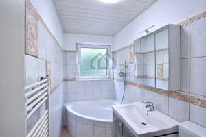 Schöne 3-Zi-Wohnung mit zwei Balkonen und Stellplatz – 60431 Ginnheim, Frankfurt am Main – Vorschaubild 9