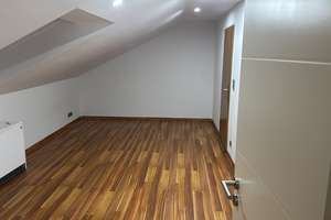 Viel Platz für Ihre Ideen in dieser 4-Zimmer-Wohnung in Ulm – 89075 Eselsberg, Ulm – Vorschaubild 2