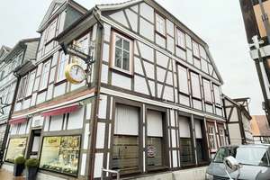 Charmantes Wohn- und Geschäftshaus im Fachwerkstil in zentraler Lage im Landkreis Lüchow-Dannenberg – Die vollständige Adresse der Immobilie erhältst du vom Anbieter., 29439 Lüchow (Wendland) – Vorschaubild 2