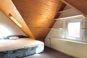 Solides und sonniges Zuhause: DHH, 7 Zimmer, großer Garten, 3 Garagen – Die vollständige Adresse der Immobilie erhältst du vom Anbieter., 53225 Vilich, Bonn – Vorschaubild 22