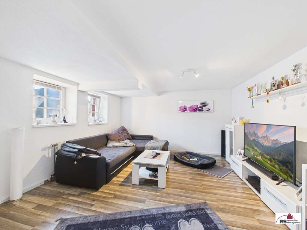 Immobilie in Kirchberg an der Murr - Viel Platz zum Leben: 4-Zimmer-Wohnung mit ca. 94 m² in gepflegtem Mehrfamilienhaus - Bild 0